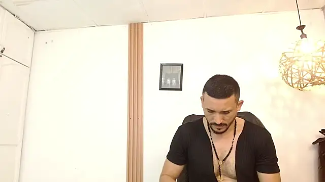 Reiko 85  online show from 11, 9, 2025