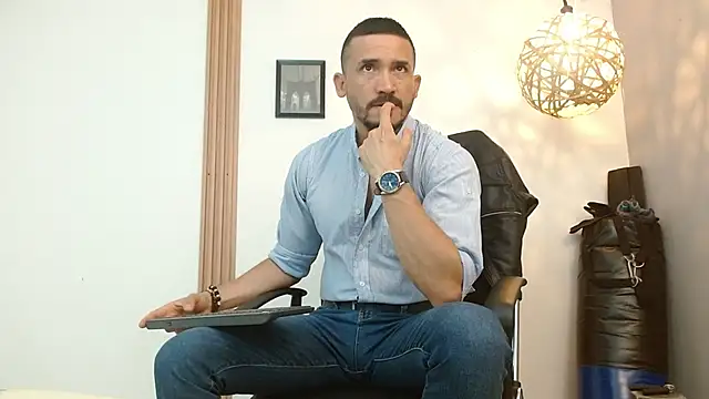 Reiko 85  online show from 8, 9, 2025