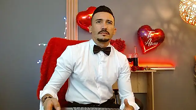 Reiko 85  online show from 14, 2, 2026