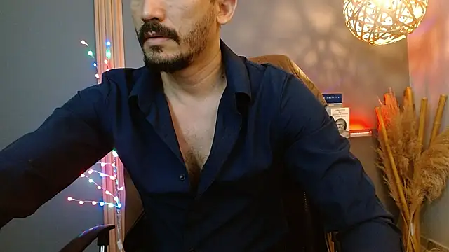 Reiko 85  online show from 6, 3, 2026