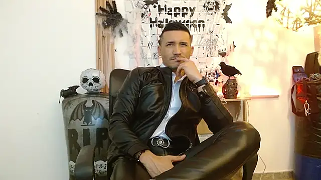 Reiko 85  online show from 1, 11, 2025