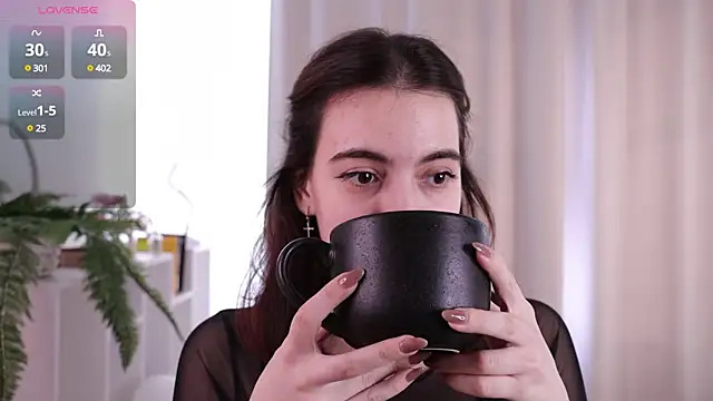 Snapshot of DracosMoon chatting on 28, 2, 2025 DracosMoon online show from 28, 2, 2025