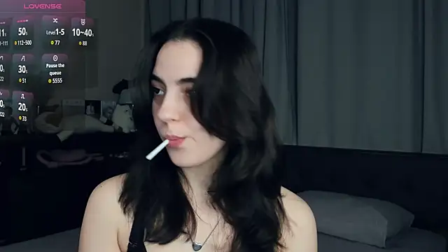 Snapshot of DracosMoon chatting on 26, 11, 2025 DracosMoon online show from 26, 11, 2025