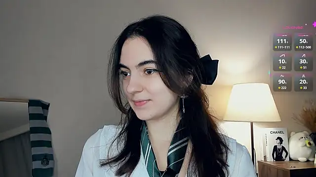 Snapshot of DracosMoon chatting on 2, 11, 2025 DracosMoon online show from 2, 11, 2025