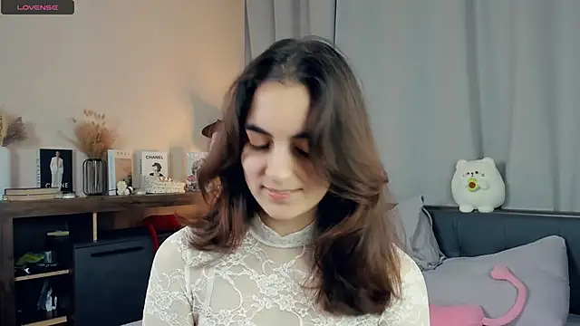 Snapshot of DracosMoon chatting on 13, 9, 2025 DracosMoon online show from 13, 9, 2025