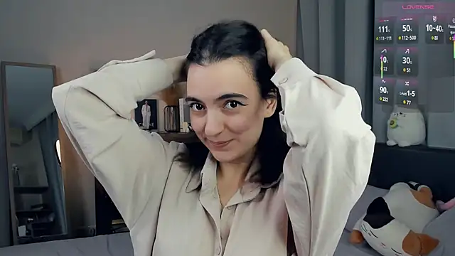 Snapshot of DracosMoon chatting on 12, 9, 2025 DracosMoon online show from 12, 9, 2025