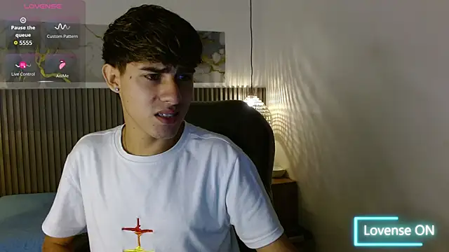 Dyla n18 online show from 12, 11, 2025