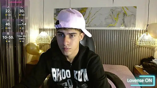 Dyla n18 online show from 11, 10, 2025