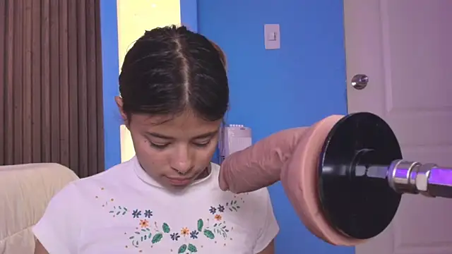 Antonella Torres2 online show from 25, 6, 2026