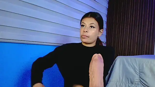 Antonella Torres2 online show from 22, 4, 2026