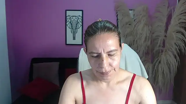 Milf karlye online show from 24, 10, 2025