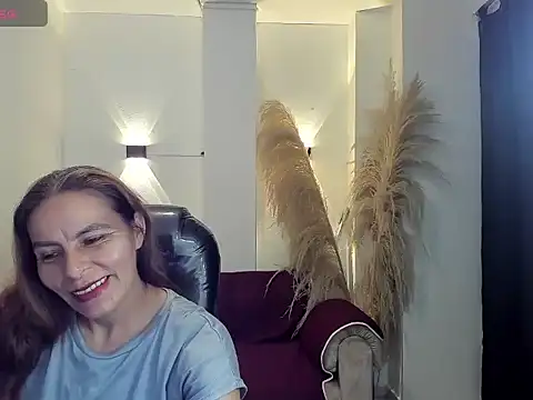 Milf karlye online show from 25, 5, 2026