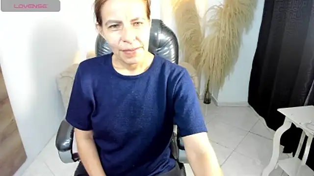 Snapshot of Milf_karlye chatting on 8, 2, 2026 Milf karlye online show from 8, 2, 2026