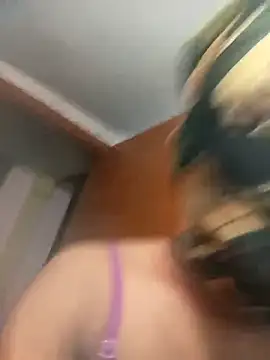 Snapshot of deshi_boybig chatting on 16, 3, 2025 deshi boybig online show from 16, 3, 2025