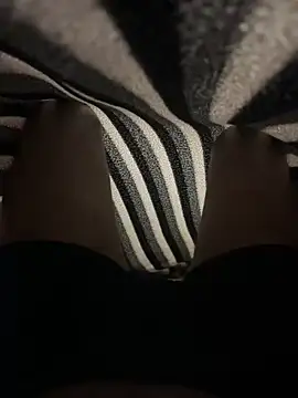 Snapshot of deshi_boybig chatting on 16, 11, 2025 deshi boybig online show from 16, 11, 2025