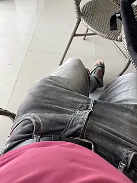 Snapshot of deshi_boybig chatting on 1, 11, 2025 deshi boybig online show from 1, 11, 2025