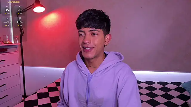 teobowny  online show from 7, 10, 2025