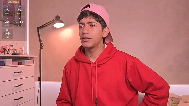 teobowny  online show from 15, 4, 2026