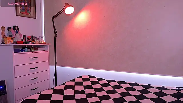 teobowny  online show from 20, 9, 2025