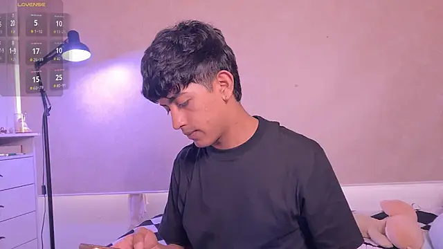 teobowny  online show from 22, 2, 2026