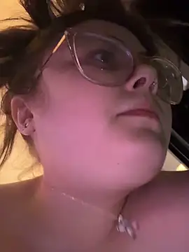 Snapshot of jmassey387 chatting on 7, 2, 2026 jmassey387 online show from 7, 2, 2026