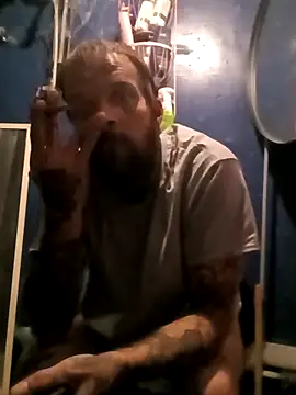 Whipit323 online show from 11, 3, 2026