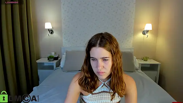 Jennifer Wadee online show from 15, 4, 2026