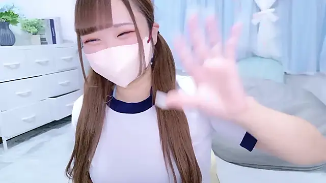 MAIKA pyon online show from 18, 12, 2025