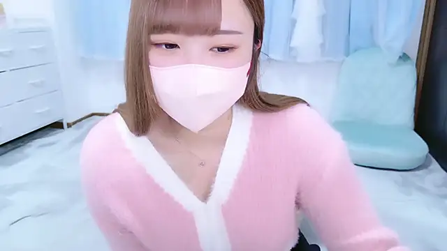 MAIKA pyon online show from 14, 10, 2025