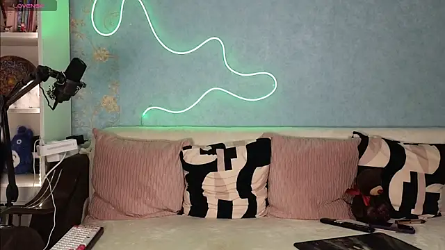 Snapshot of Anal_Girl_ chatting on 28, 9, 2025 Anal Girl online show from 28, 9, 2025