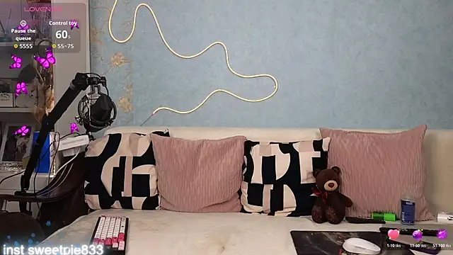 Anal Girl  online show from 16, 12, 2025