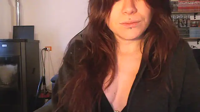 complicata mente online show from 11, 2, 2025