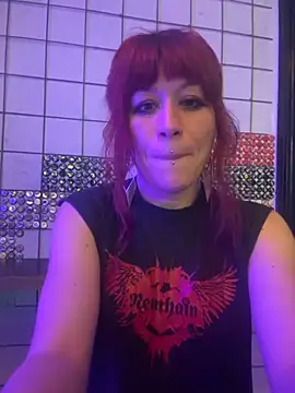 complicata mente online show from 7, 10, 2025