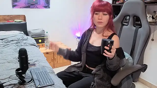 complicata mente online show from 29, 10, 2025