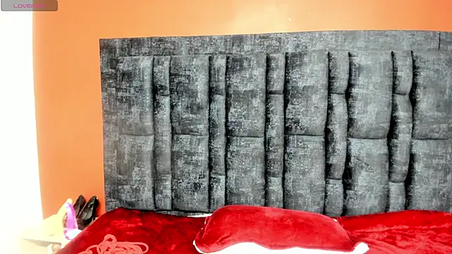 Aurora Doll  online show from 24, 11, 2025