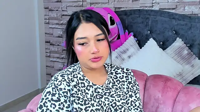 valery Grecoo online show from 3, 12, 2024