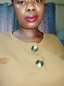 Luciouslips00 online show from 10, 11, 2025