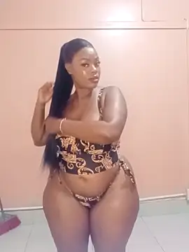 Luciouslips00 online show from 28, 4, 2026