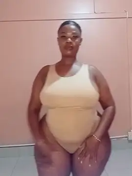 Luciouslips00 online show from 29, 4, 2026