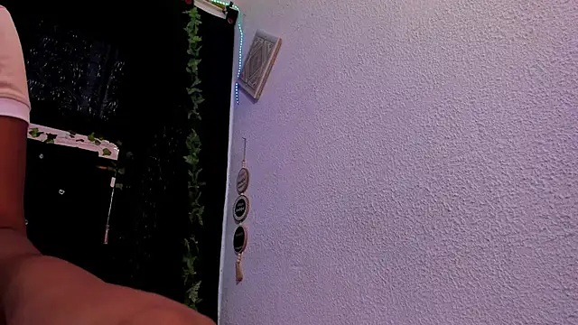 DeisyHarper online show from 7, 4, 2026