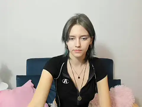 DevineNatalie online show from 10, 12, 2024