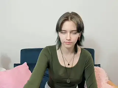 DevineNatalie online show from 17, 12, 2024