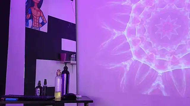 haileycat online show from 24, 10, 2025