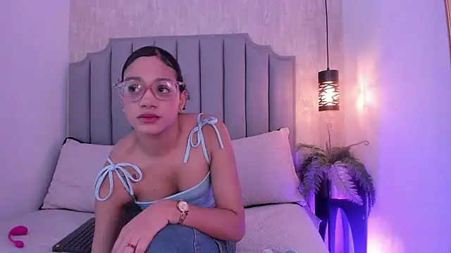 Alahia Baiter online show from 1, 3, 2025