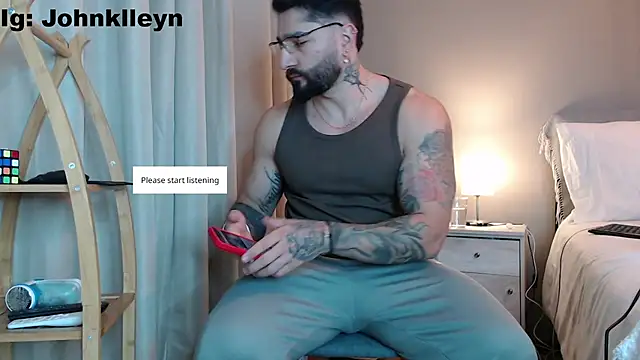 Snapshot of jonhklleyn chatting on 9, 6, 2026 jonhklleyn online show from 9, 6, 2026