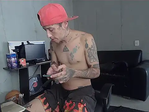 patrik tattoo  online show from 10, 4, 2026