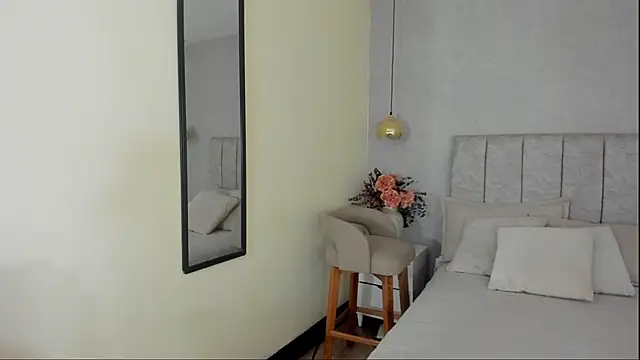 Snapshot of tutu_milf chatting on 29, 6, 2026 tutu milf online show from 29, 6, 2026