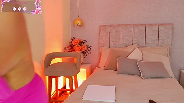 tutu milf online show from 14, 4, 2026