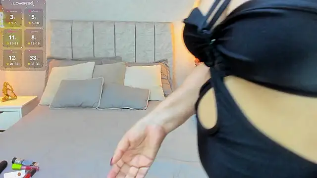 tutu milf online show from 2, 2, 2026