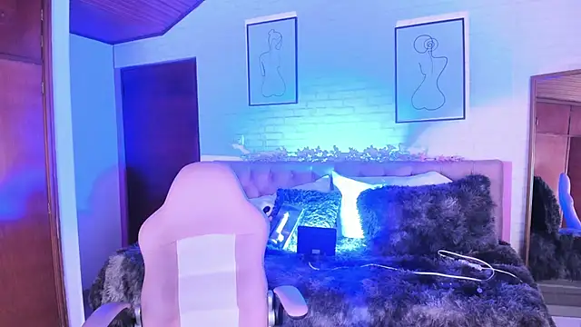 Kitty Pam online show from 17, 4, 2026